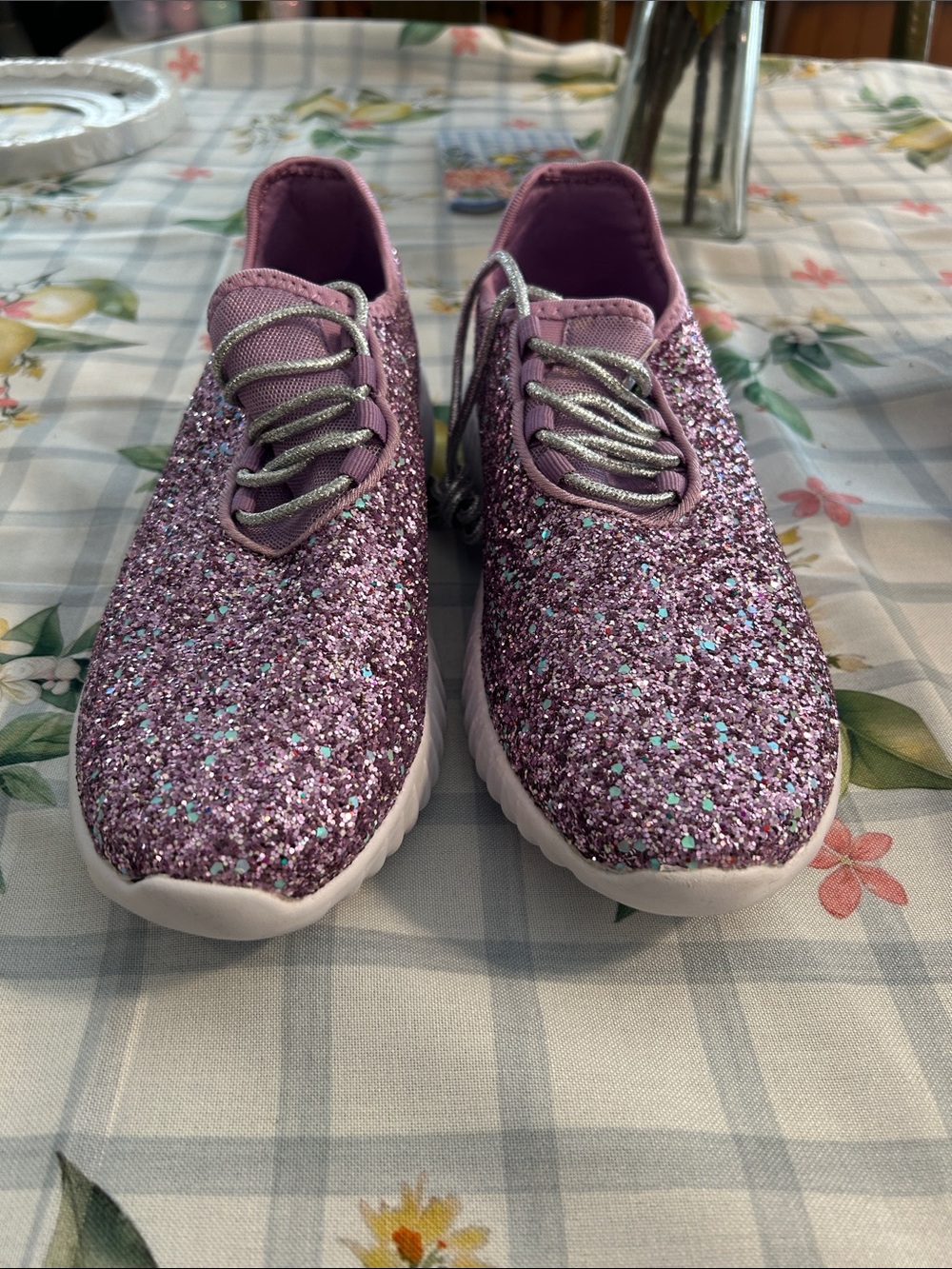 Lilac Glitter Slip-On Women's Sneakers